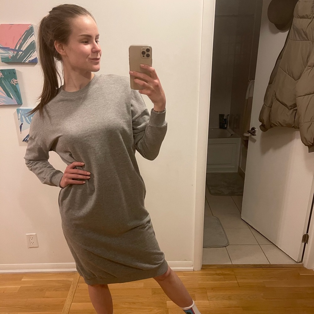 Dress. Perfect condition, wore twice.